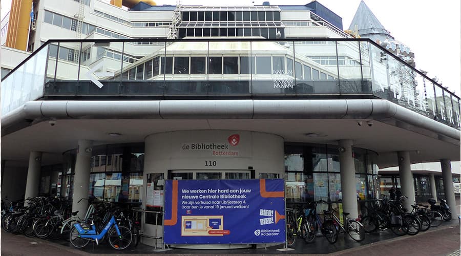 Rotterdamse bieb pakt na binnenkant nu ook de gevel aan
